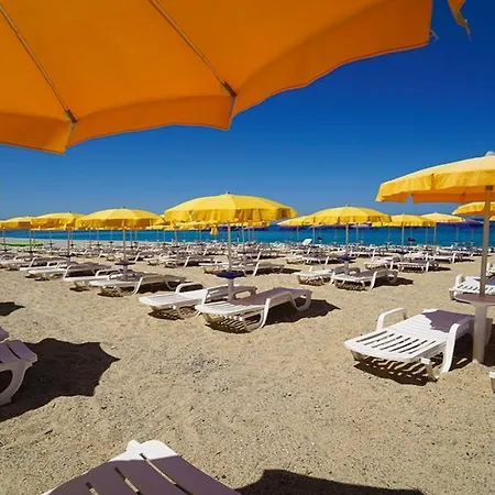 Otel Futura Club La Praya 4*