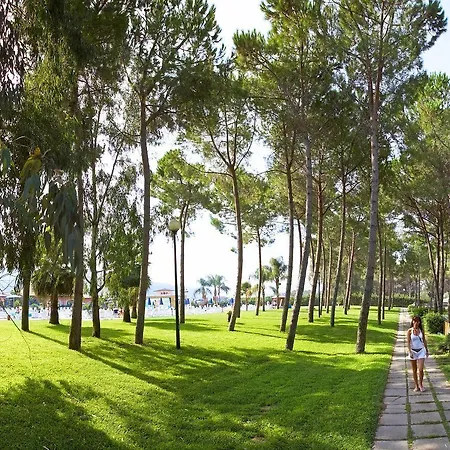 Futura Club La Praya Hotel 4*