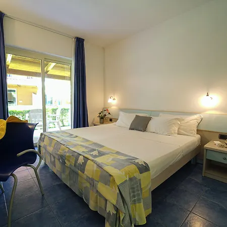 Futura Club La Praya 4*